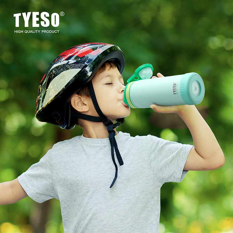 티에소 스테인리스 스틸 진공 보온병 420/600/75 - Sports Equipment 5 Years Old 리뷰 및 가격